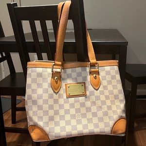 Louis Vuitton bag